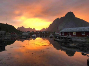 Arctic Fishermans Lodge- SAUNA included